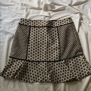 Ann Taylor Loft cream and black pencil skirt